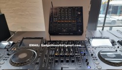  Pioneer DJ-set: 2X Pioneer CDJ-3000 Multiplayers + 1x Pioneer DJM-900NXS2 DJ Mixer voor 3500 EUR 