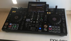 Pioneer XDJ-XZ DJ System, Pioneer XDJ-RX3 DJ System, Pioneer OPUS-QUAD DJ System. Pioneer DDJ-FLX10, Pioneer DDJ-1000SRT