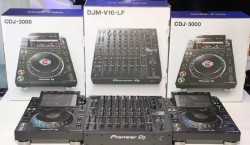  Pioneer CDJ-2000NXS2 , Pioneer DJM-900NXS2, Pioneer CDJ-3000 Multi-Player , Pioneer DJM-A9 DJ Mixer, Pioneer DJM-V10-LF