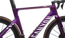  2024 Canyon Aeroad CFR Di2 Road Bike (KINGCYCLESPORT) 