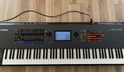 Nieuwe Yamaha MODX8+ met 88 toetsen, Yamaha MODX7+ 76 toetsen, Yamaha Montage 8 88 toetsen, Yamaha Montage 7, Korg Pa100