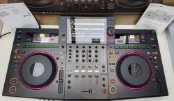  Pioneer DJ XDJ-RX3, Pioneer DDJ-REV7 DJ Kontroler, Pioneer XDJ-XZ , Pioneer OPUS-QUAD , Pioneer DDJ-1000, DDJ-1000SRT