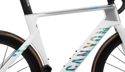  2024 Canyon Aeroad CFR AXS Road Bike (KINGCYCLESPORT) 